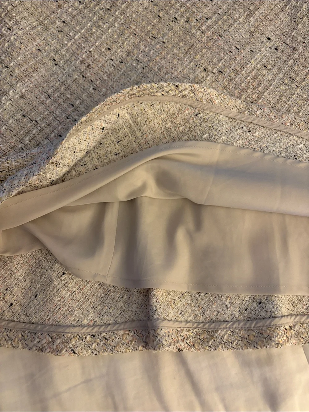 Ann Taylor Cream Tweed Midi Skirt with Flecked Detail - Picture 5 of 9